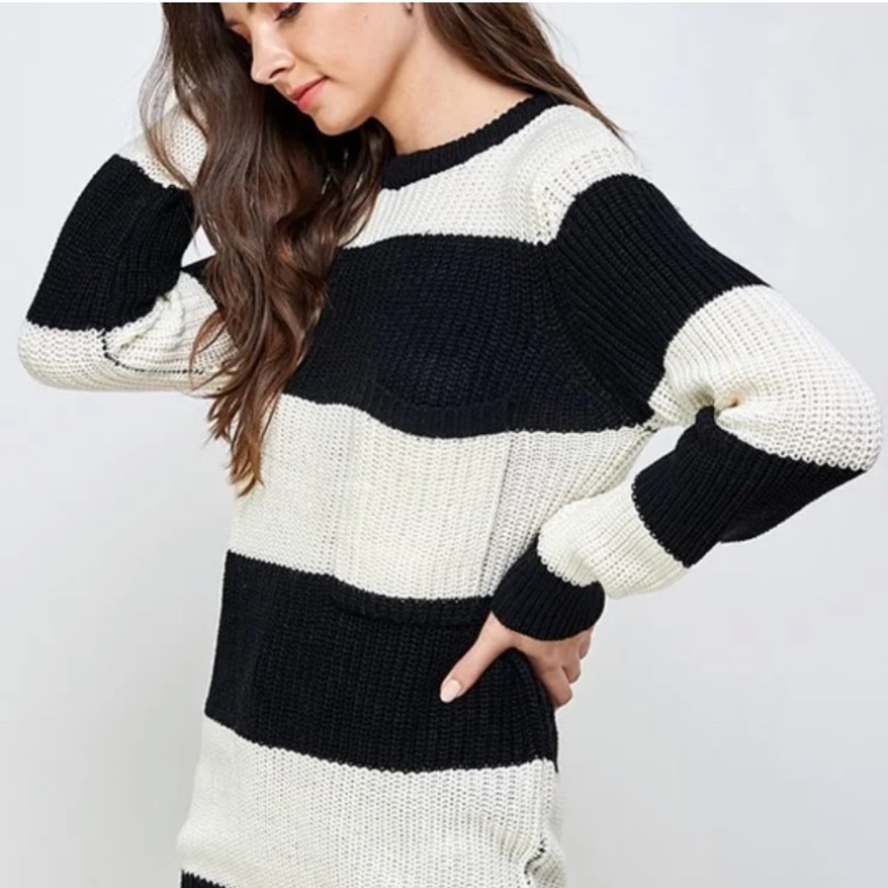 Black/White Sweater